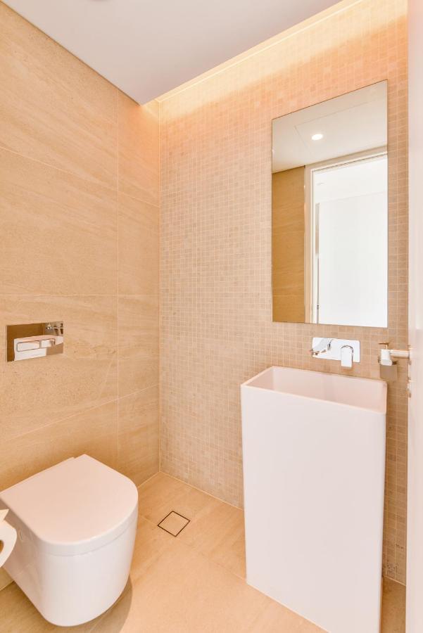 Luxe 3 Bedroom Oceanfront Apartment In The Heart Of Bluewaters Island Ντουμπάι Εξωτερικό φωτογραφία