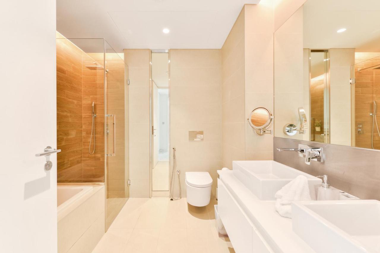 Luxe 3 Bedroom Oceanfront Apartment In The Heart Of Bluewaters Island Ντουμπάι Εξωτερικό φωτογραφία