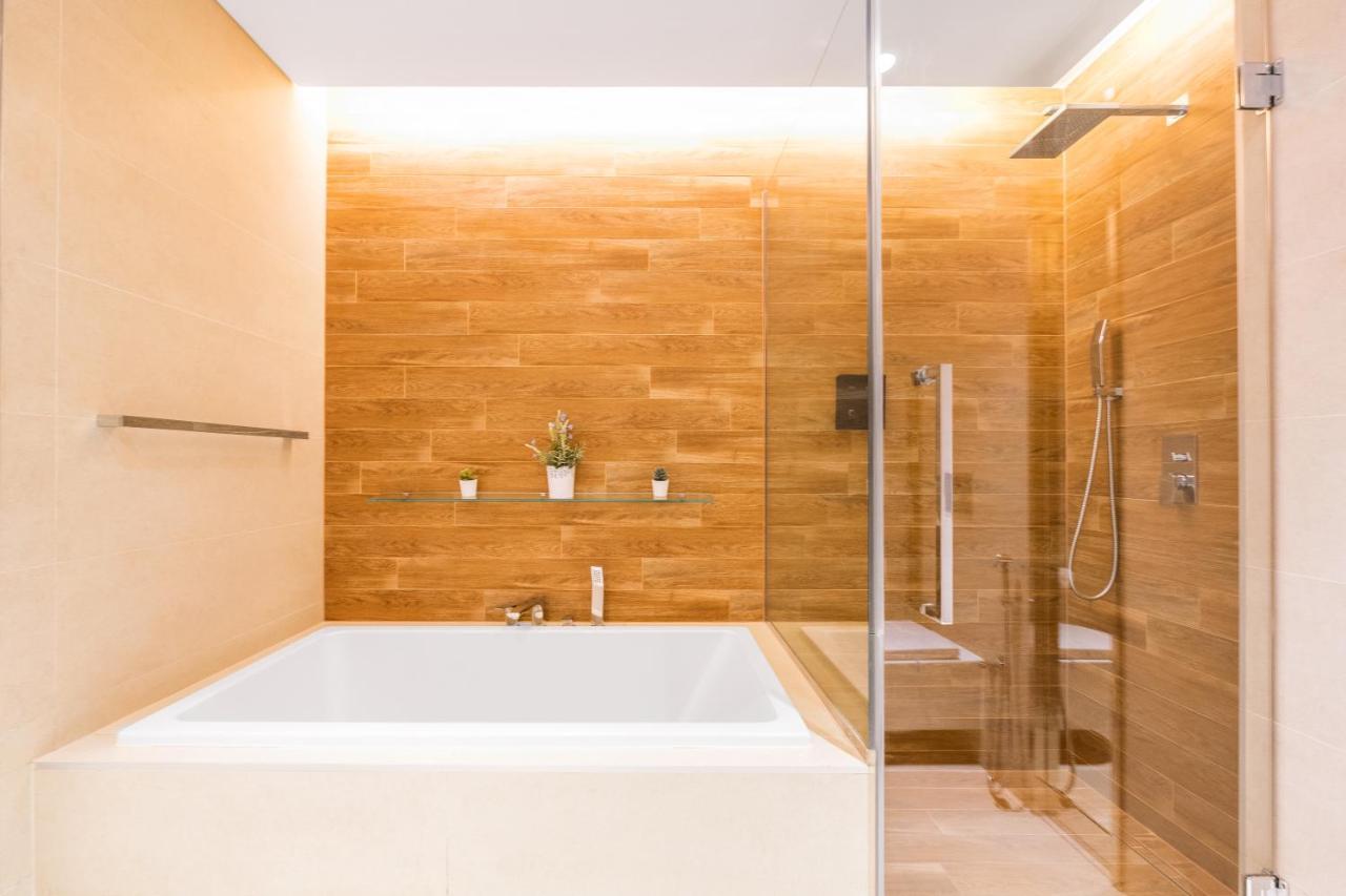Luxe 3 Bedroom Oceanfront Apartment In The Heart Of Bluewaters Island Ντουμπάι Εξωτερικό φωτογραφία
